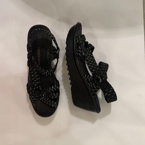 Bernie Mev size 37 sandals